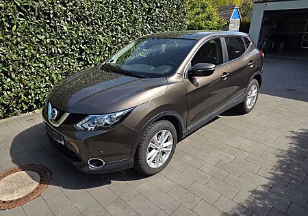 Nissan Qashqai 1.2 DIG-T Acenta Acenta wenig Kilometer