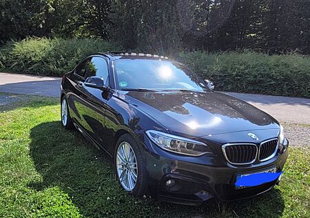 BMW 220i Coupé M Sport M Sport