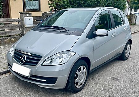 Mercedes-Benz A 150 W169 - Automatik, Garagenfahrzeug