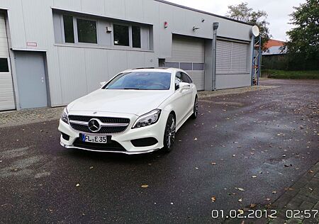 Mercedes-Benz CLS 350 Shooting Brake Bluetec/d AMG Voll!!