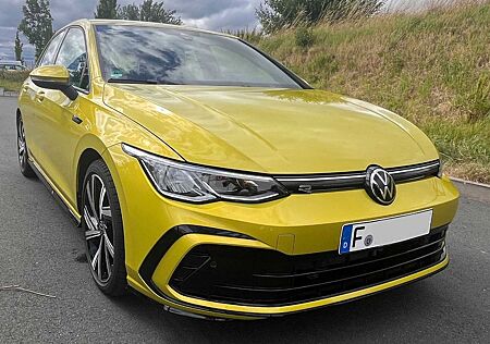 VW Golf Volkswagen R-Line 05/2022 nur 10.800 km