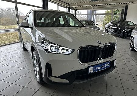 BMW X1 xDrive23i LED HUD LED PDC Kamera Sitzhz. Nav