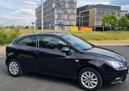 Seat Ibiza 1.2, 51 kw, Navi, Sitzheizung