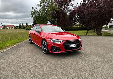 Audi A4 40 TFSI S line quattro Avant Garantie 02/29
