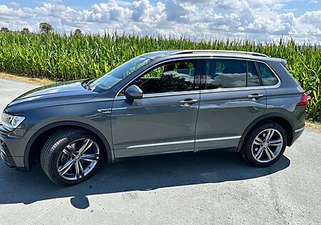 VW Tiguan Volkswagen 2.0 TSI DSG 4MOTION SOUND SOUND