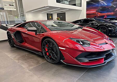Lamborghini Aventador SVJ