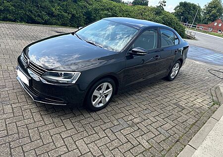 VW Jetta Volkswagen 1.2 TSI Comfortline Comfortline