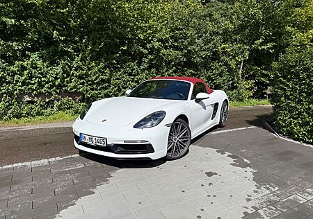Porsche Boxster 718 , Sport Chrono & Design, Sportabgas