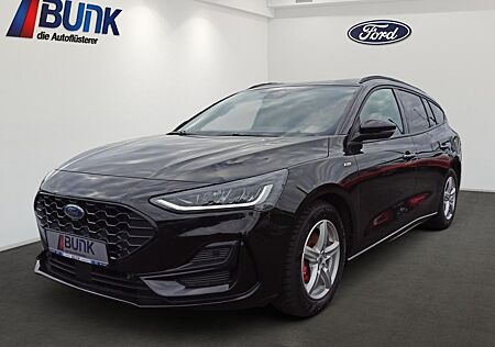 Ford Focus ST-Line 1.0L / Apple-Car-Play / LED