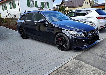 Mercedes-Benz C 220 d AMG-Line