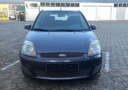 Ford Fiesta 1,25 44kW Ambiente TÜV Neu . Klima Anlage