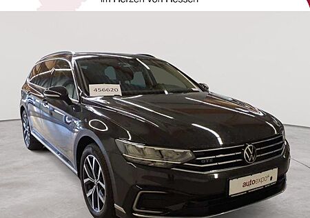 VW Passat Variant Volkswagen Hybrid GTE LEDER AID AHK