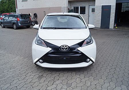 Toyota Aygo (X) Aygo -play touch Kamera Tempomat Euro 6