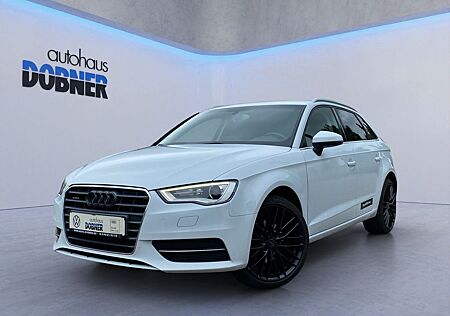 Audi A3 Sportback 2.0 TDI quattro AMBIENTE XENON+AHK