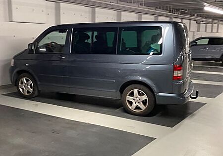 VW T5 Multivan Volkswagen