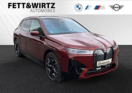 BMW iX xDrive50 Lr. 562,- br. o.Anz. 24Mon/5`Km p.A.