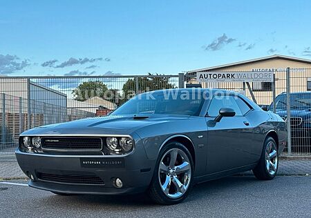Dodge Challenger 3,6L SXT*MAXHAUST*TÜV-NEU*