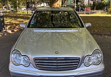 Mercedes-Benz C 180 Kompressor