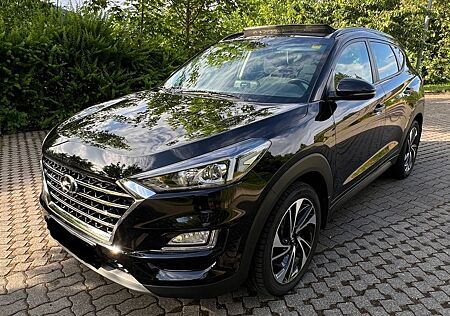Hyundai Tucson 1.6 T-GDI, sehr gepflegt aus erster Hand.