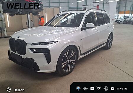 BMW X7 xDr 40i M SPORT PRO SoftCl,AHK,SkyL,StHz,H/K