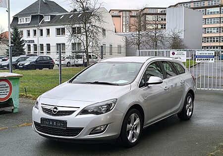 Opel Astra J Sports Tourer Sport