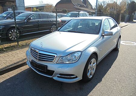 Mercedes-Benz C 180 Elegance Automatik Kamera Comand