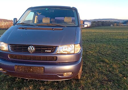 VW T4 Multivan Volkswagen TDI, 2,5L 102PS