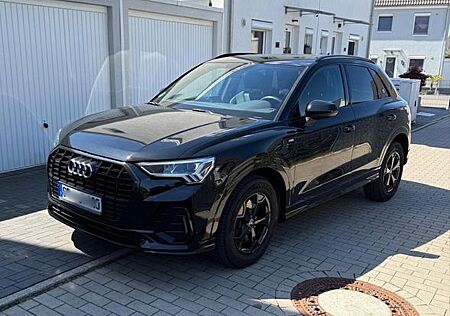 Audi Q3 40 TDI quattro S tronic S line S line