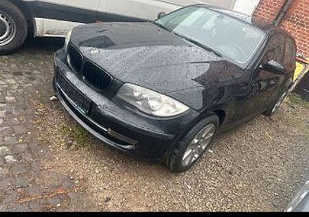 BMW 116i -Top Zustand - 6 Gang - Klima - TÜV 03/2028