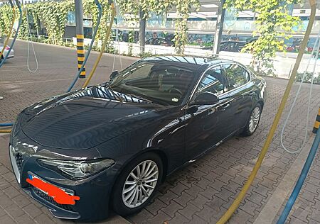 Alfa Romeo Giulia Super 2.2 Diesel 132 kW Super