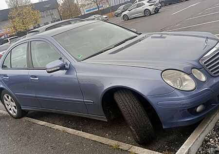 Mercedes-Benz E 220 CDI CLASSIC Classic