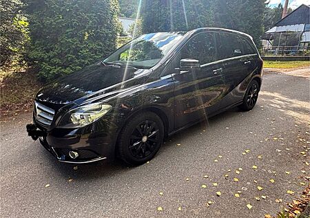 Mercedes-Benz B 200 CDI -