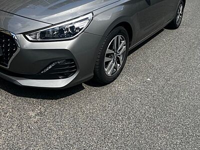 Hyundai i30 1.4 T-GDI Trend DCT Trend