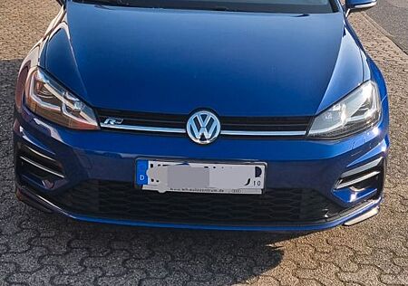 VW Golf Volkswagen 1.5TSI High-R-line+Standheizung+Subwoofer