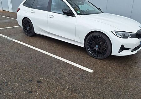 BMW 320d Touring Automatik -