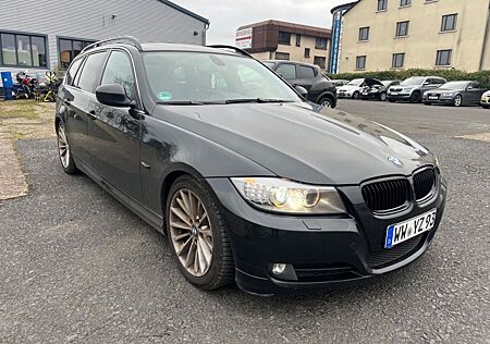 BMW 330d Touring Navi Leder Kamera Xenon Service Neu