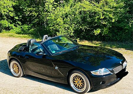 BMW Z4 3.0i -*TÜV NEU*
