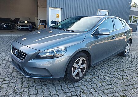 Volvo V40 2.0D Aut. Momentum *Navi*Radar*Klima*Alu*