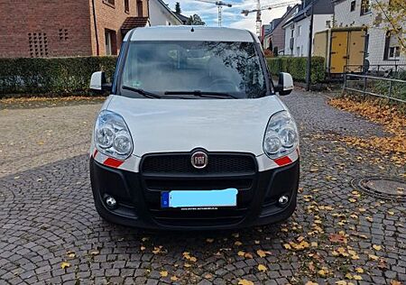 Fiat Doblo Cargo Kastenwagen Benzine/Erdgas 1.4i