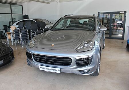 Porsche Cayenne S Diesel V8 SportDesignPaket/BOSE/RCam