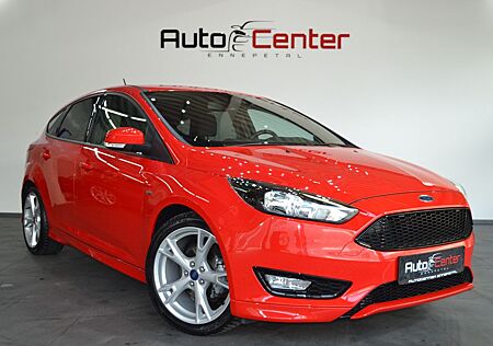 Ford Focus Lim. ST-Line*Navi*40 Tkm*2.Hand*Sitzhz*