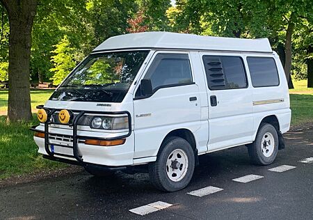 Mitsubishi L300 , 4x4, 1993, Pop-top Reimo