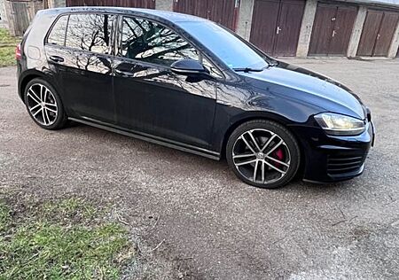 VW Golf Volkswagen 2.0 TDI GTD kein BMT