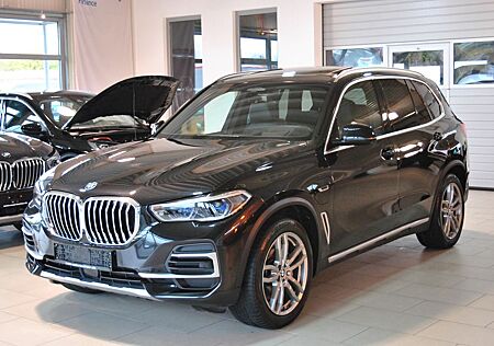 BMW X5 xDr 45e xLine MerinoLeder Pano BelüfSitz Soft