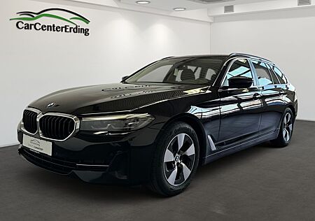 BMW 520 520dTouring xDrive*LCI*LED*Navi*AHK*Kamera*4Zone
