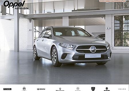 Mercedes-Benz A 200 NAVI+SITZH+RFK+TEMP.+CAR-PLAY+KEYLESS-GO