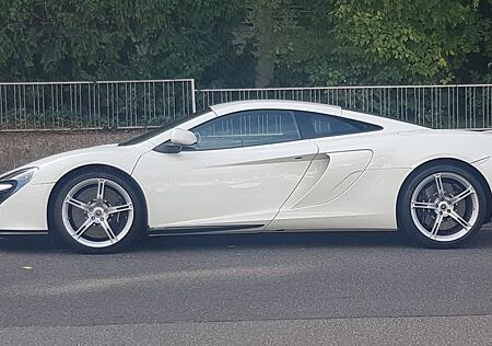 McLaren 650S Coupé neuwertig