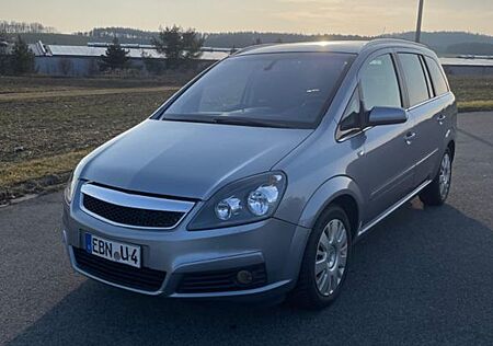Opel Zafira 1.9 CDTI 88kW -