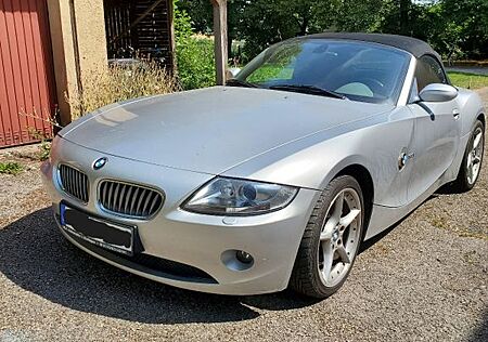 BMW Z4 2.2i -