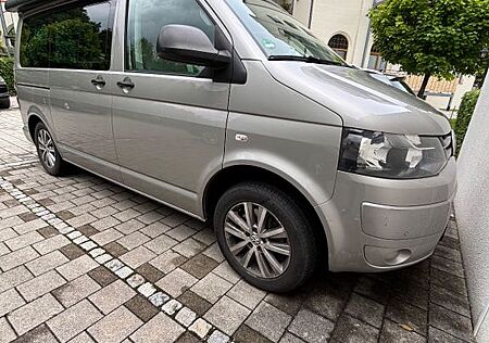 VW T5 California Volkswagen Beach 2.0 TDI